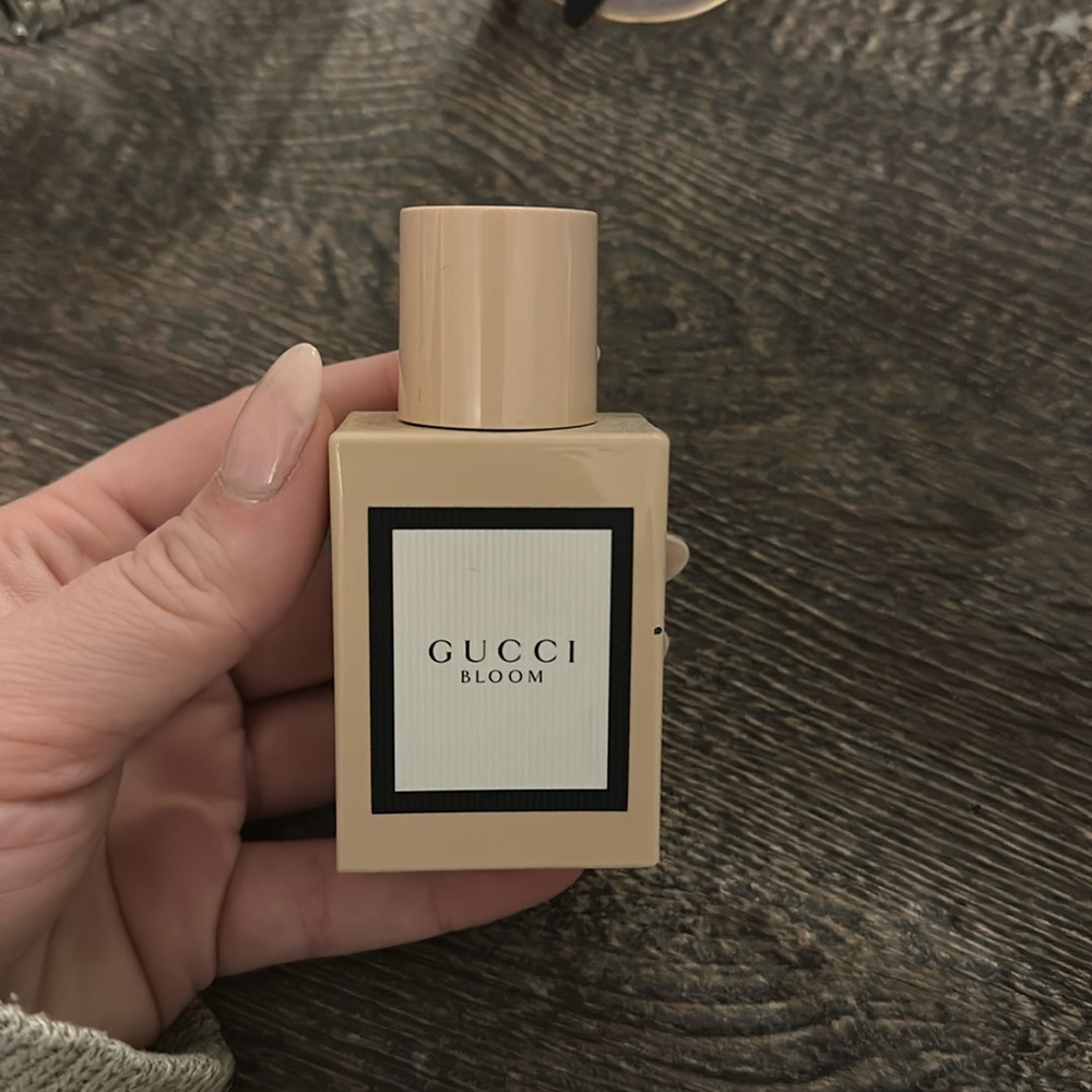Gucci bloom perfume